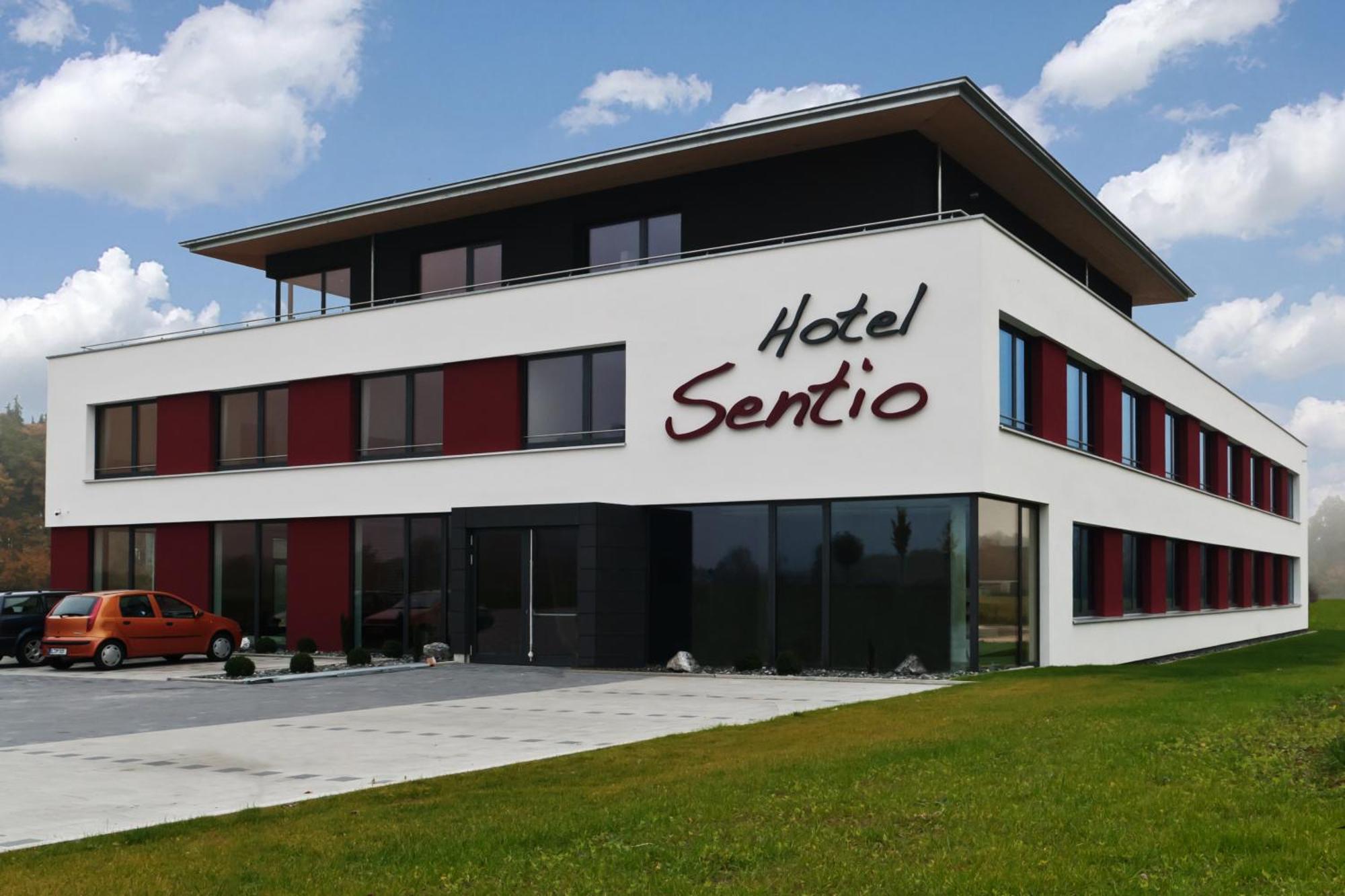 Hotel Sentio Vohringen  Bagian luar foto